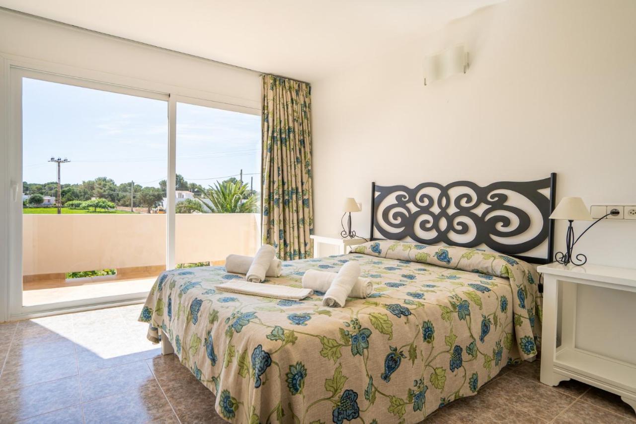 Apartamentos Marcelino - Formentera Break Es Pujols Bagian luar foto
